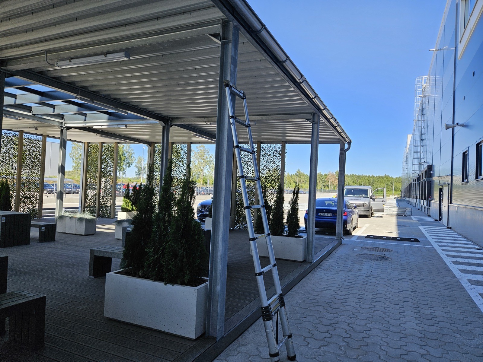 Viešosios erdvės metalo konstrukcija. VS Projektai darbas.